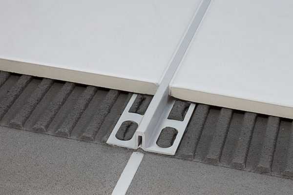 Демпферный шов Деформационный шов для плитки