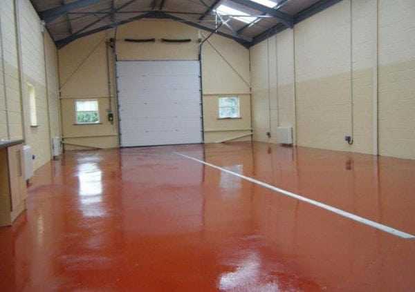 Краска ПФ-266 подходит для любых поверхностей Эмаль ПФ-266 предназначена для внутренних работ