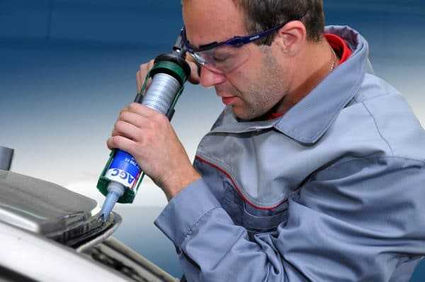 Технология вклейки лобовых стекол Герметик для монтажа стекл