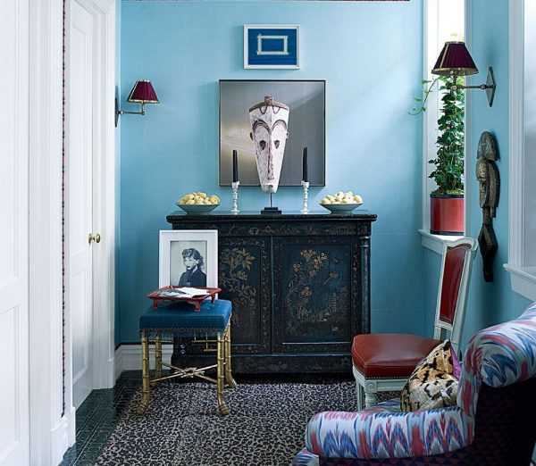 Синие обои в прихожей Голубые стены в коридоре