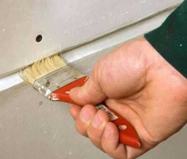 Подготовка швов Грунтование стыков гипсокартонных листов