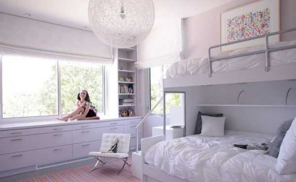Дизайн детской комнаты в светлых тонах