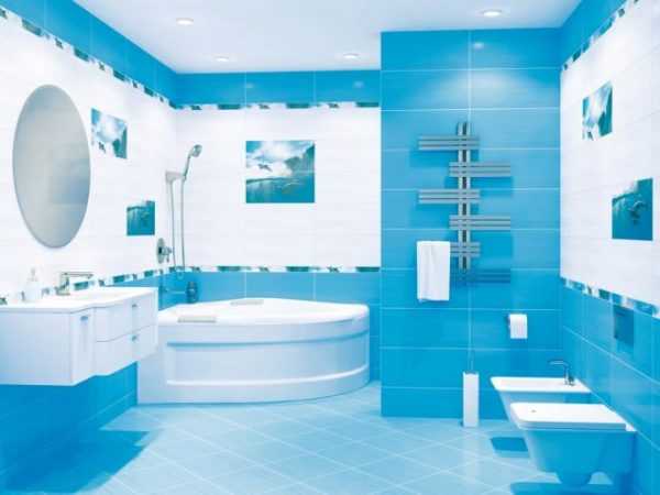 Спокойный дизайн ванной Использование голубых оттенков