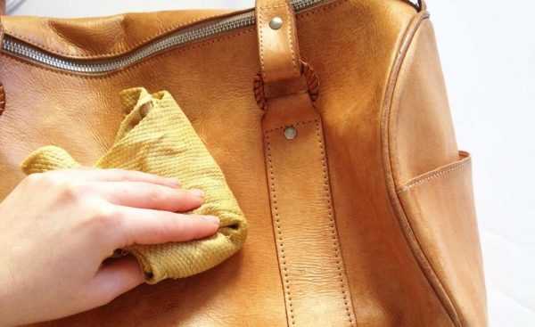 Очистка сумки перед покраской Чистка сумки