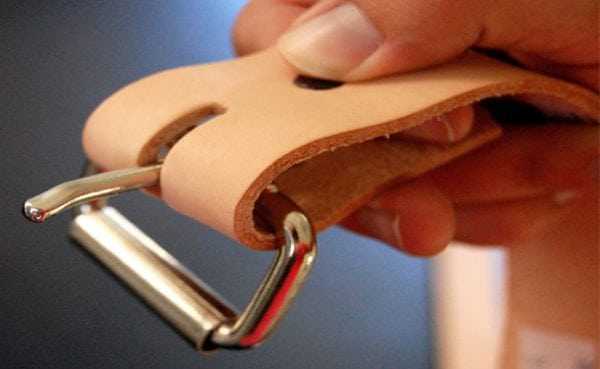 Клей для кожи В7000 подходит для склеивания изделий из кожи