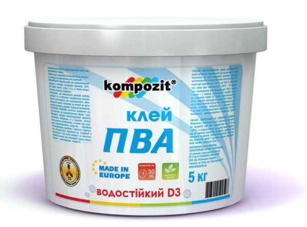 Клей поливинилацетатный Для приклеивания стеклообоев в ванной комнате рекомендуется использовать клей ПВА