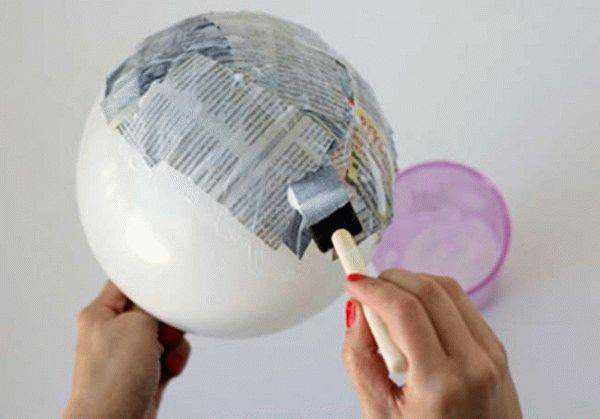 Использование клейстера Клейстер применяется для изготовления папье-маше и других поделок