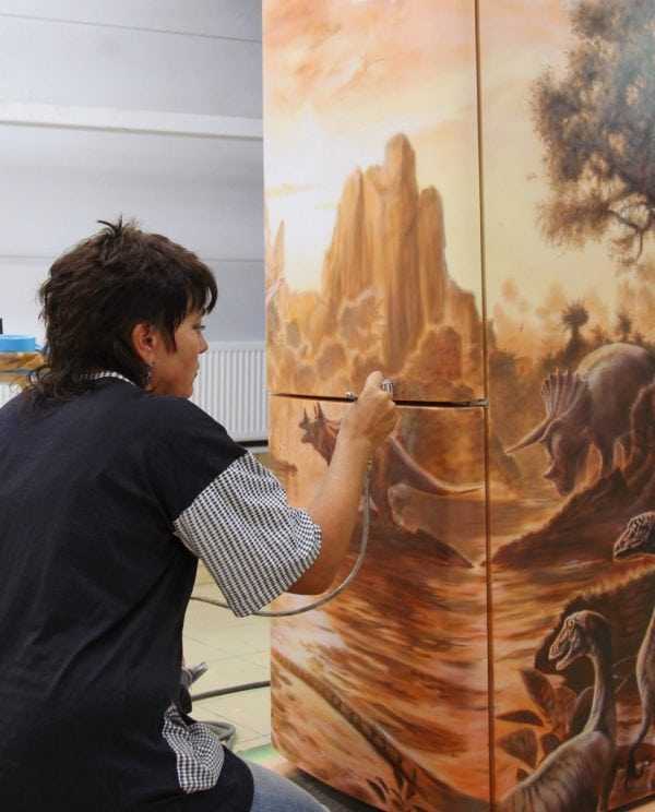 Рисуем на холодильнике рисунки Художественная роспись холодильника