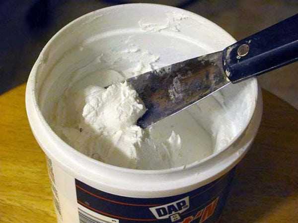 Латексная шпаклевка Латексная полимерная шпаклевка для МДФ