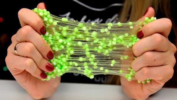 Изготовление антистрессовых шариков Лизун с пенопластовыми шариками