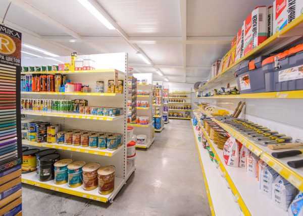 Витрина с красками Магазин по продаже краски
