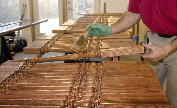 Обработка сухого дерева грунтовкой Обработка дерева грунтовкой