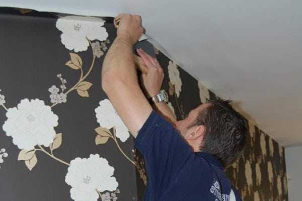 Оклейка углов Приклеивание обоев на внешние углы