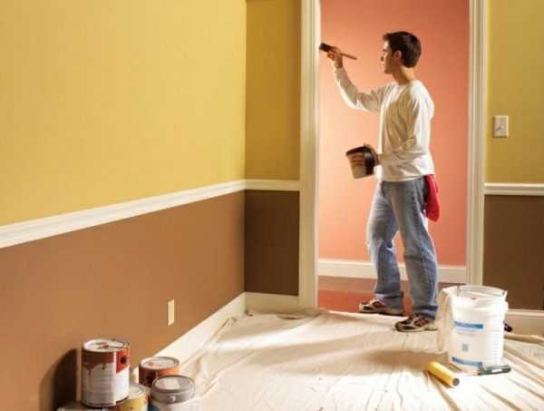 Двуцветная стена Окрашивание в два цвета