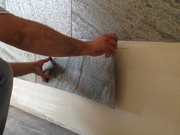 Отделка стен плитками из гибкого камня