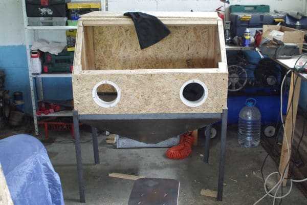 Изготовление рабочей зоны Пескоструйная камера из ОСБ
