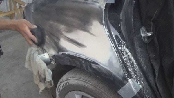 Подготовка к нанесению грунта Подготовка кузова автомобиля к грунтованию