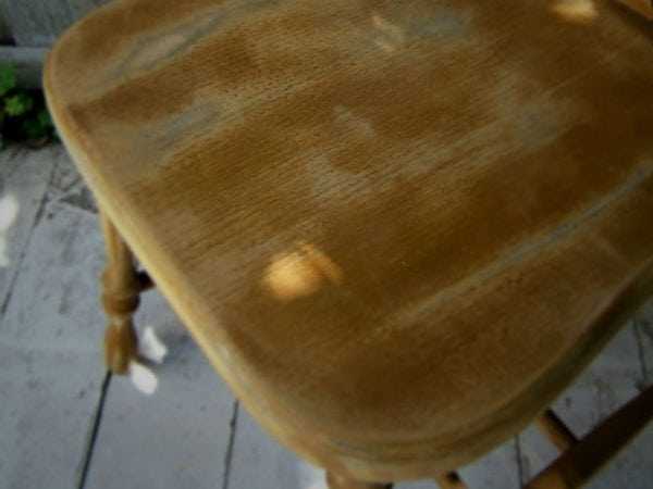 Подготавливаем стул к покраске Готовим стул к покраске