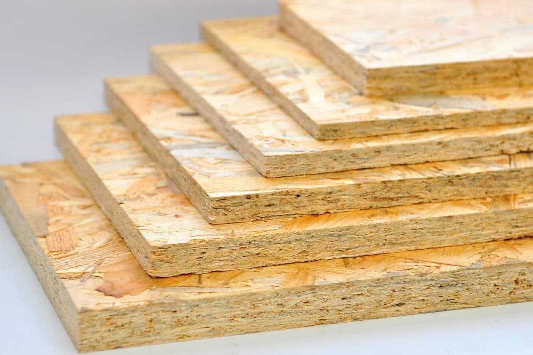 Если для финишной отделки выбран линолеум, то рекомендуется использовать плиты ДСП Подложка под водяной теплый пол