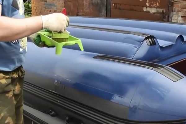 Герметизация лодок Поиск прокола с помощью мыльной пены