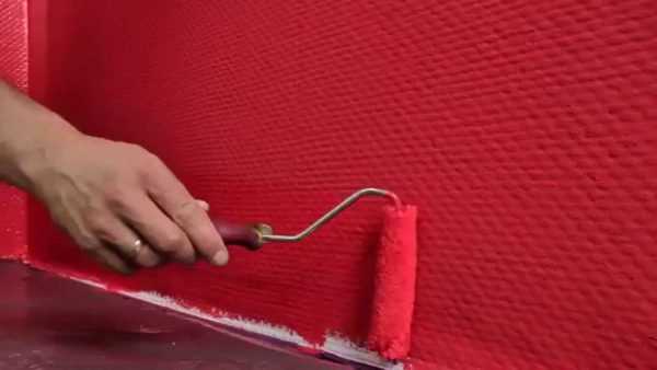 Покраска стеклохолста Покраска стеклообоев цветной краской Sniezka Nature