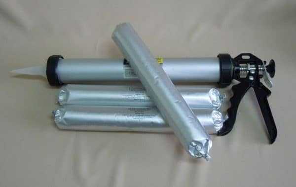 Полиуретановые герметики в виде колбаски Полиуретановые герметики