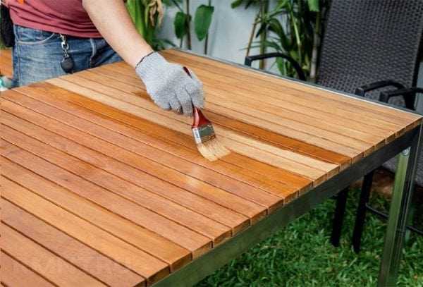 Пропитка дерева Пропитка садовой мебели перед покраской