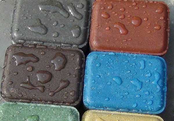 Покрашенная плитка Плитка покрашенная резиновой краской