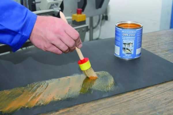 Применение резинового клея Нанесение состава