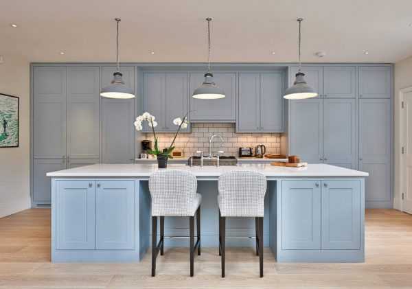 Оформление в голубых тонах Серо-голубого цвета