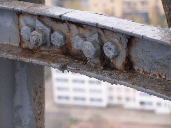 Щелевая коррозия Щелевая коррозия в соединениях металлических конструкций