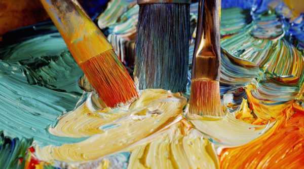 Создание персикового цвета на палитре Персиковый цвет получают смешением красной и желтой краски с добавленим белил