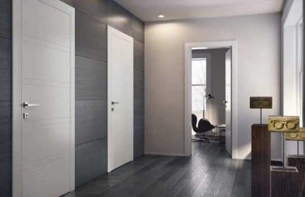 Светлые межкомнатные двери Темный пол и светлые двери