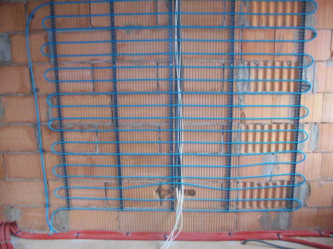 Теплый пол на стену не стоит дорого Теплый пол на стену