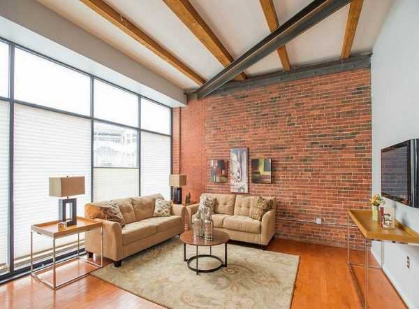 Оформление лофта Терракотовая стена из кирпича