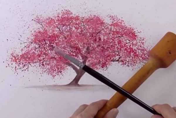 Дерево в технике набрызг Рисунок набрызгом кистью