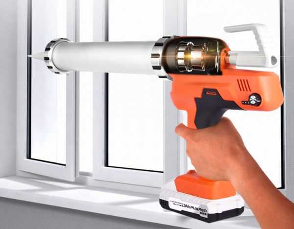 Устройство аккумуляторного пистолета Прибор с электроприводом для герметика