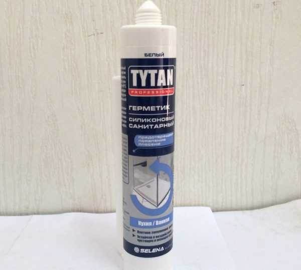 Влагостойкое клеющее средство Tytan Допускается использовать средства для ремонта сантехники