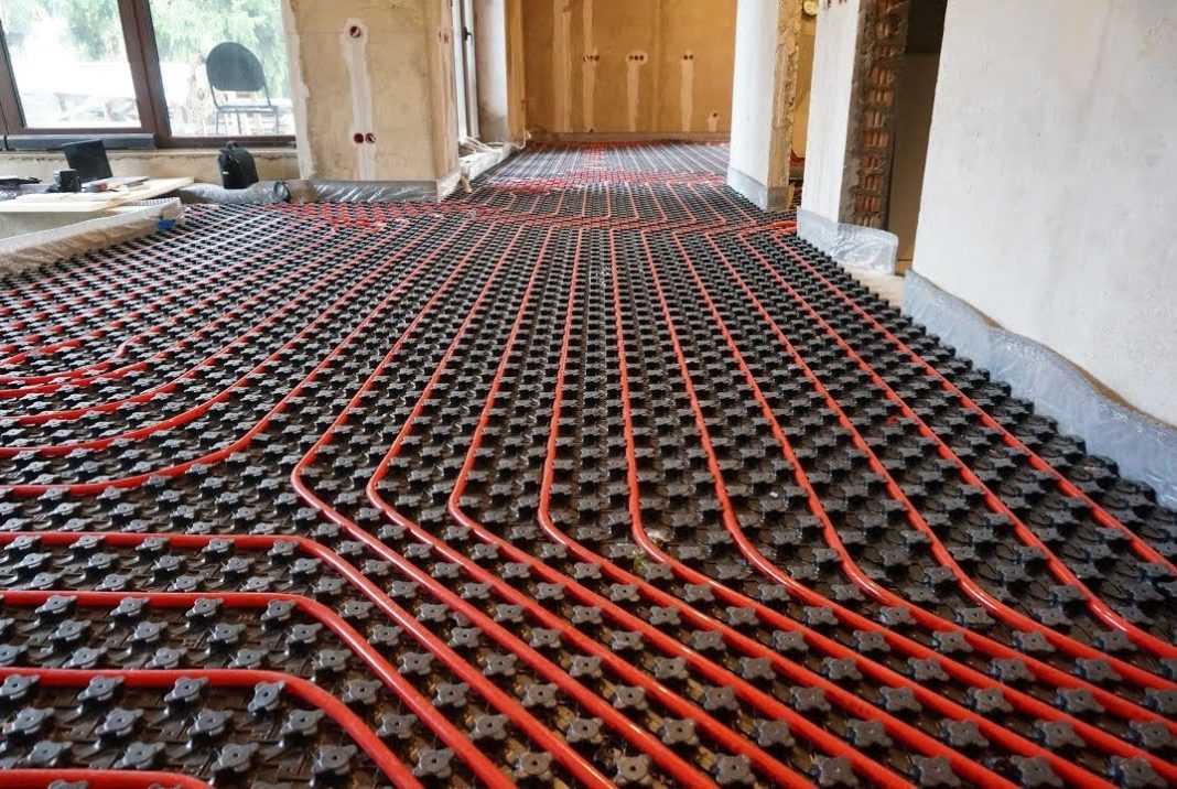 Как выглядит водяной теплый пол в бане Водяной теплый пол в бане