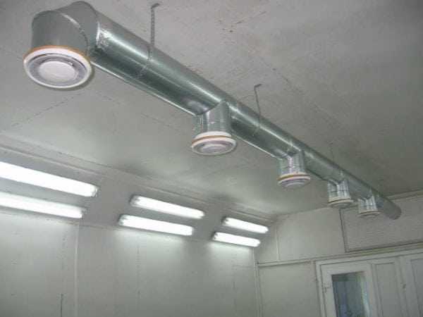 Вытяжка в мастерской Вытяжка для покраски в мастерской