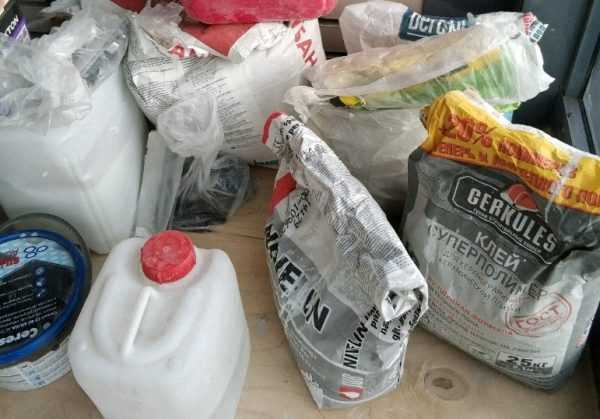 Сухие строительные смеси Хранение остатков плиточного клея