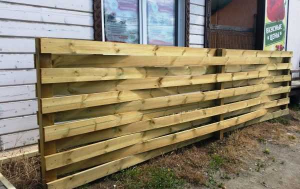 Забор из импрегнированной доски