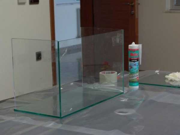 Средство для склейки стекла Желательно использовать бесцветные составы