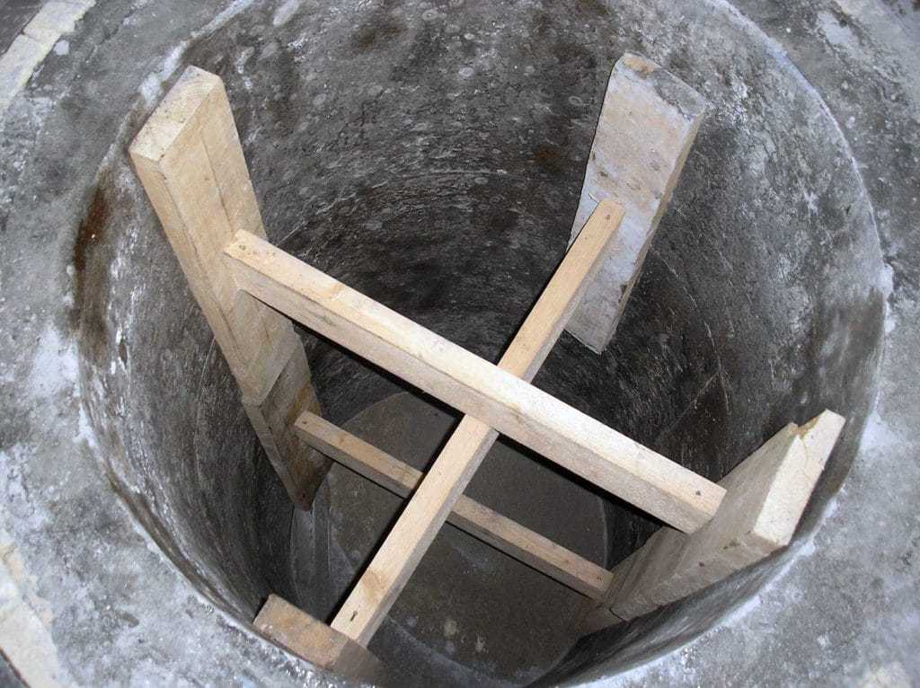 Дымоход из бетона Дымоход из огнеупорного бетона