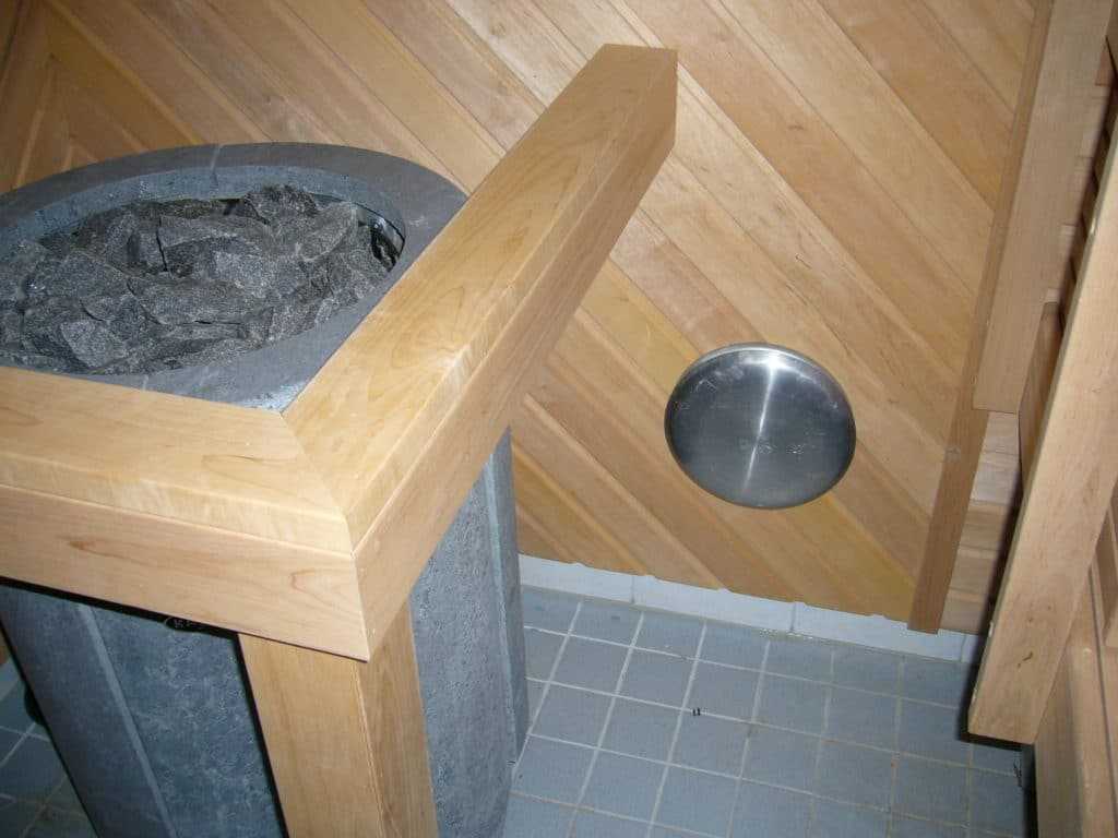 Разъём системы вентиляции в бане Разъём системы вентиляции