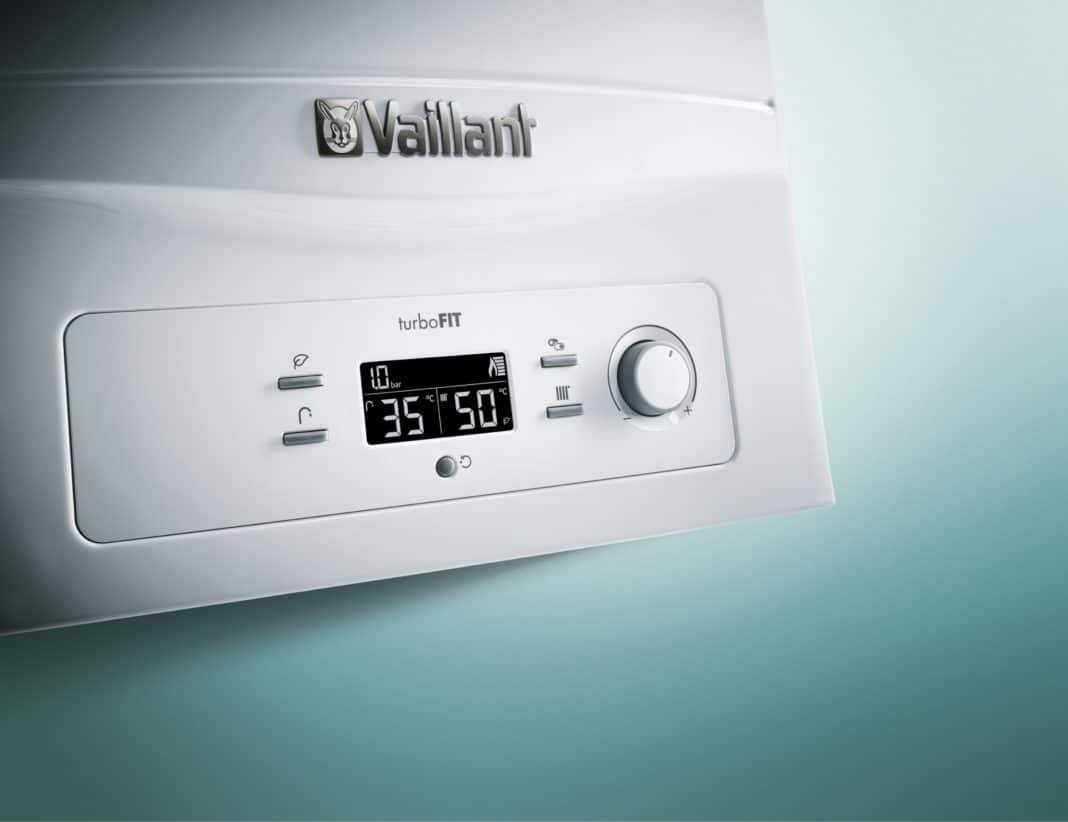 На фото газовый котел Vaillant turboFIT VUW Газовый котел в квартире
