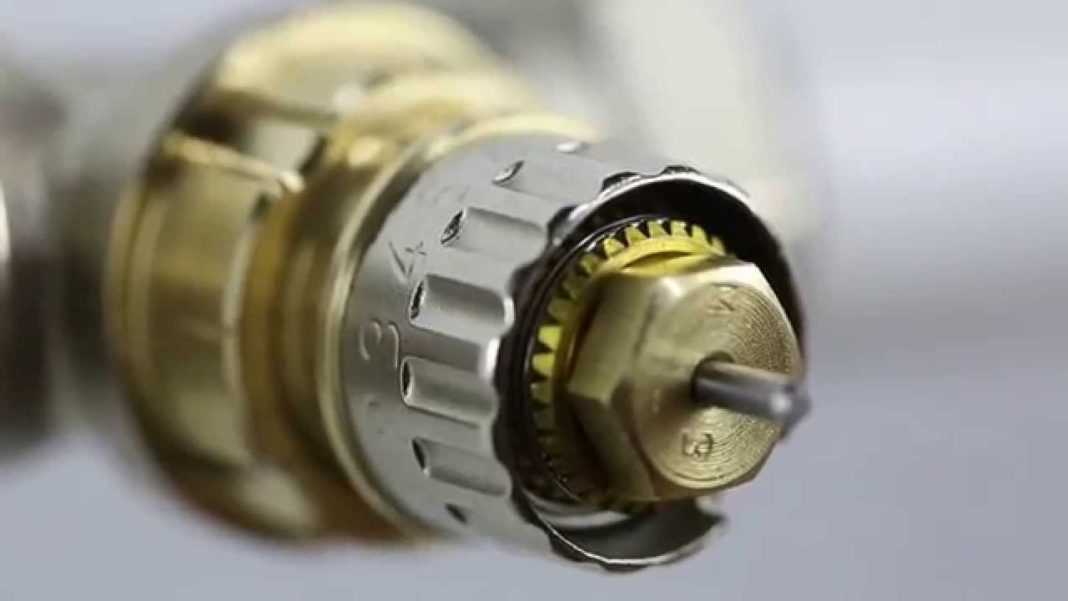 Клапан запорный для радиатора