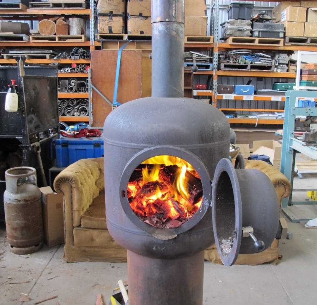 Отопление гаража дровами