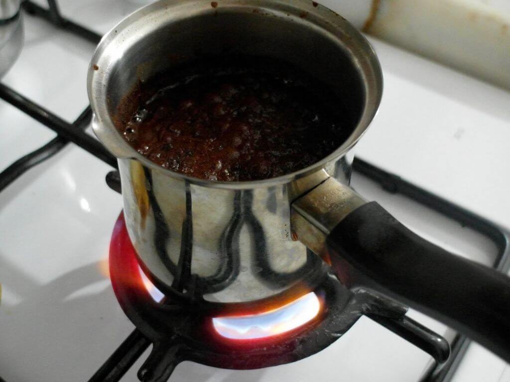 Кофе с пенкой: как сделать правильно и вкусно в домашних условиях в турке, на плите, в блендере, из растворимого