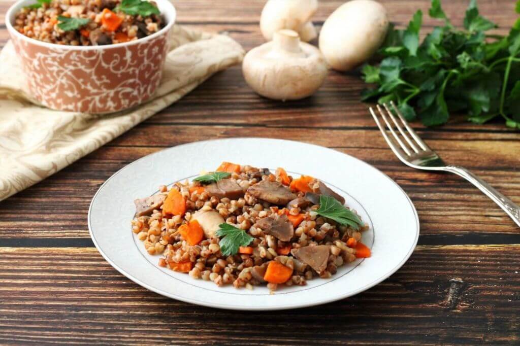 Что добавить в гречку, чтобы было вкусно?